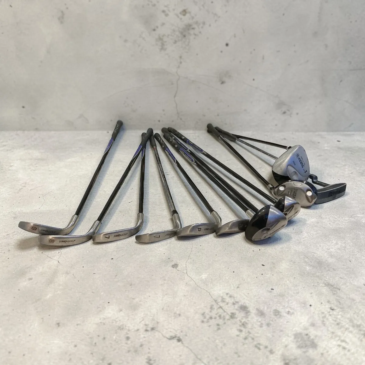 Set of ladies mixed MD golf clubs - Image 2