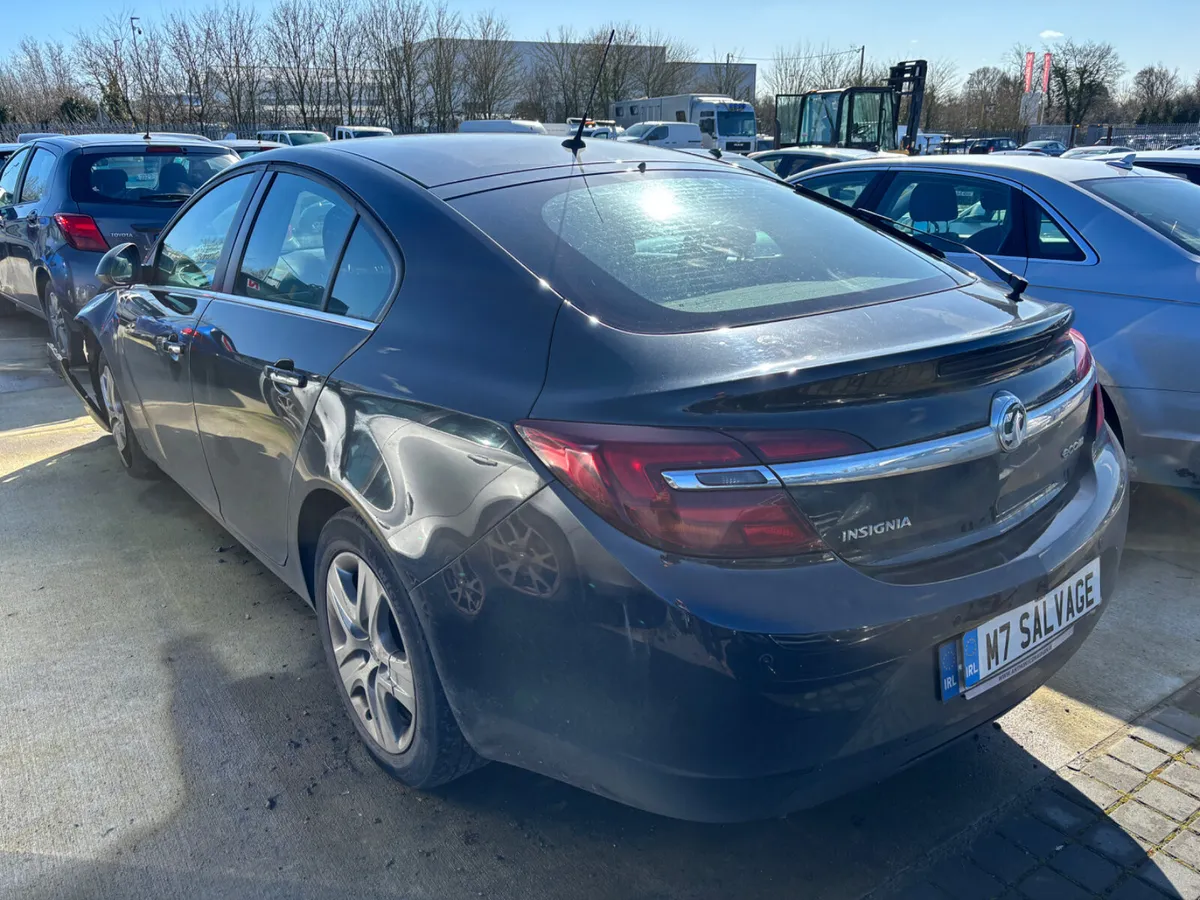 16 + 15 Inignia Diesel  Starting 2,500 for both - Image 4