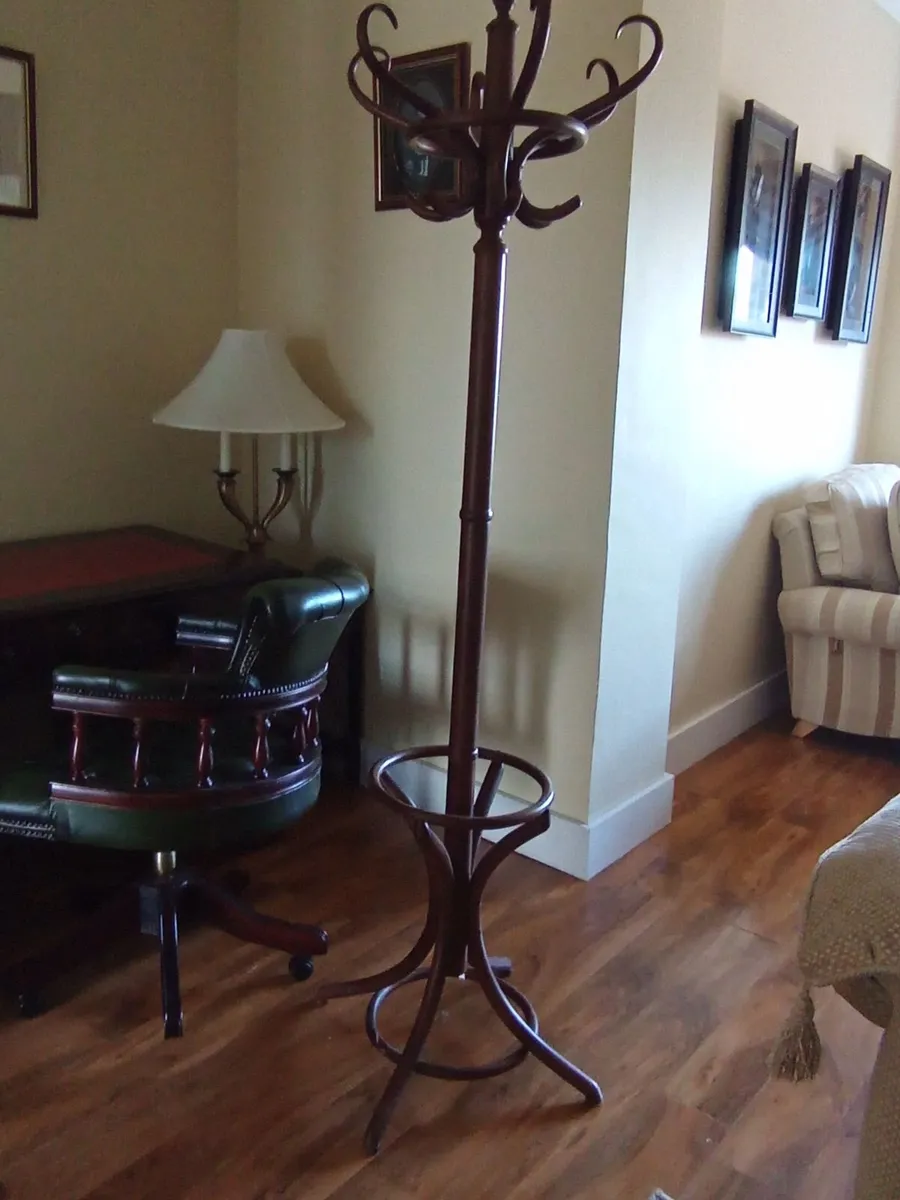 Bentwood coat stand - Image 1