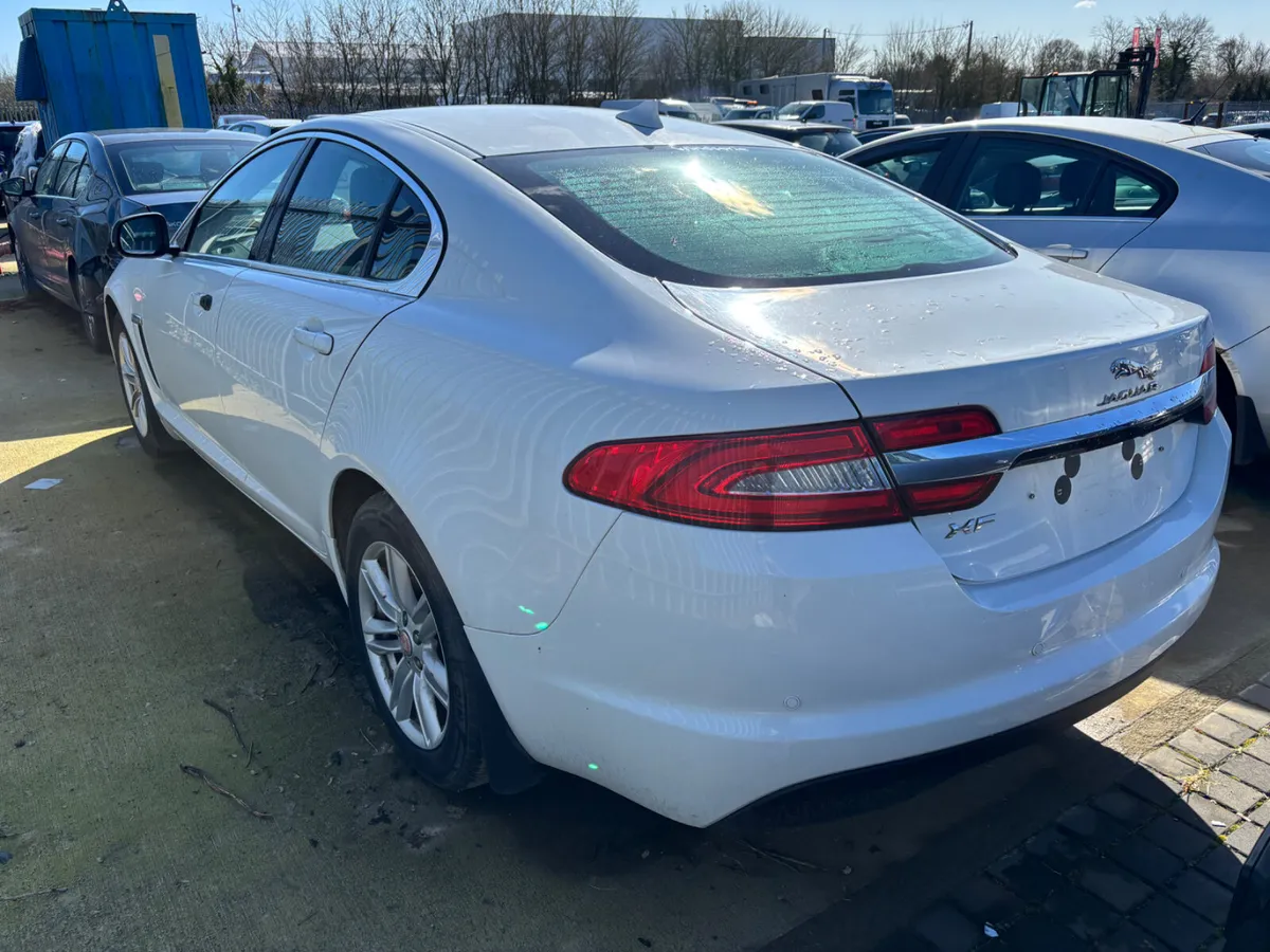 15 + 16 Jag XF Both cars for 4,000 euro Bargin - Image 4