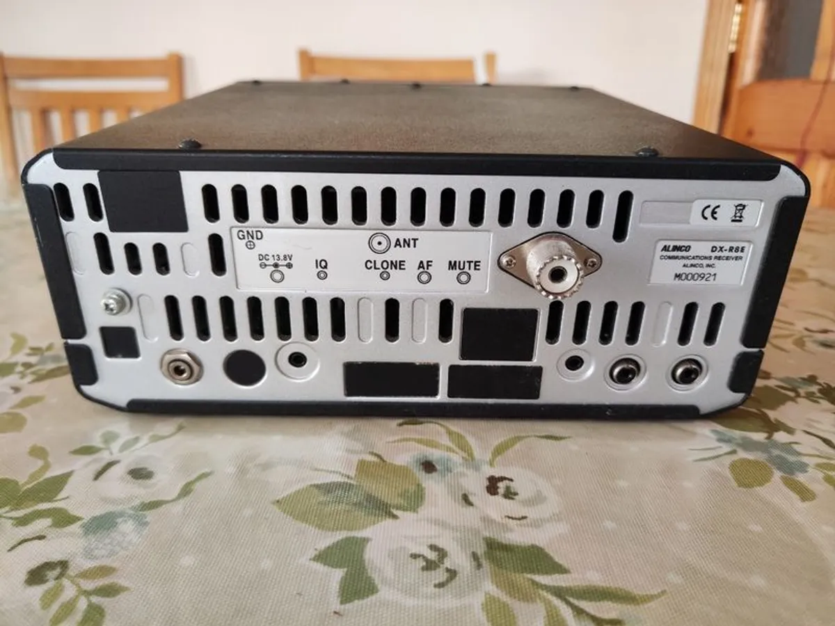 Alinco DX-R8E - Image 4