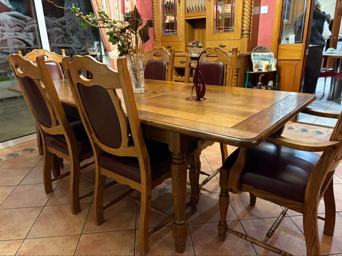 Dining table and chairs - Image 4