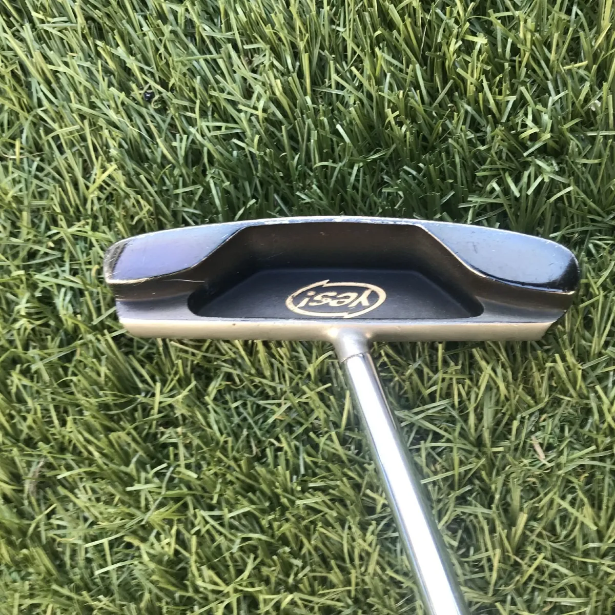 Yes! C-Groove Carolyne Putter - Image 3