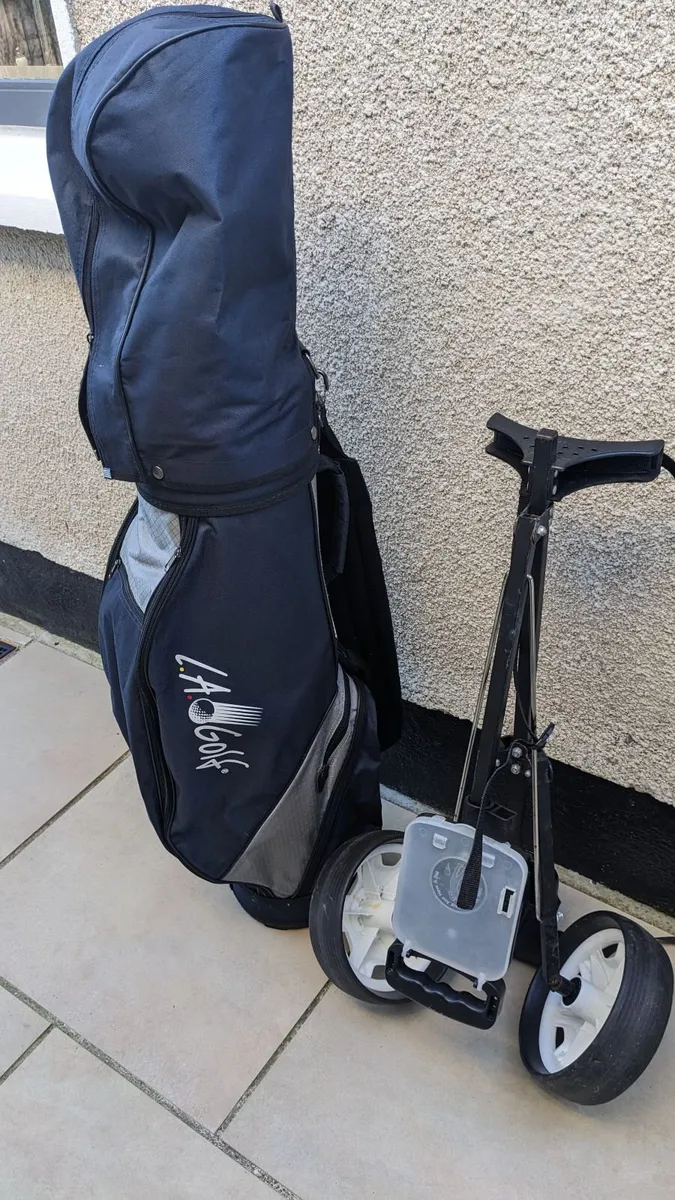 Matching Set La Irons,Woods,Putter, Bag & Trolley. - Image 1
