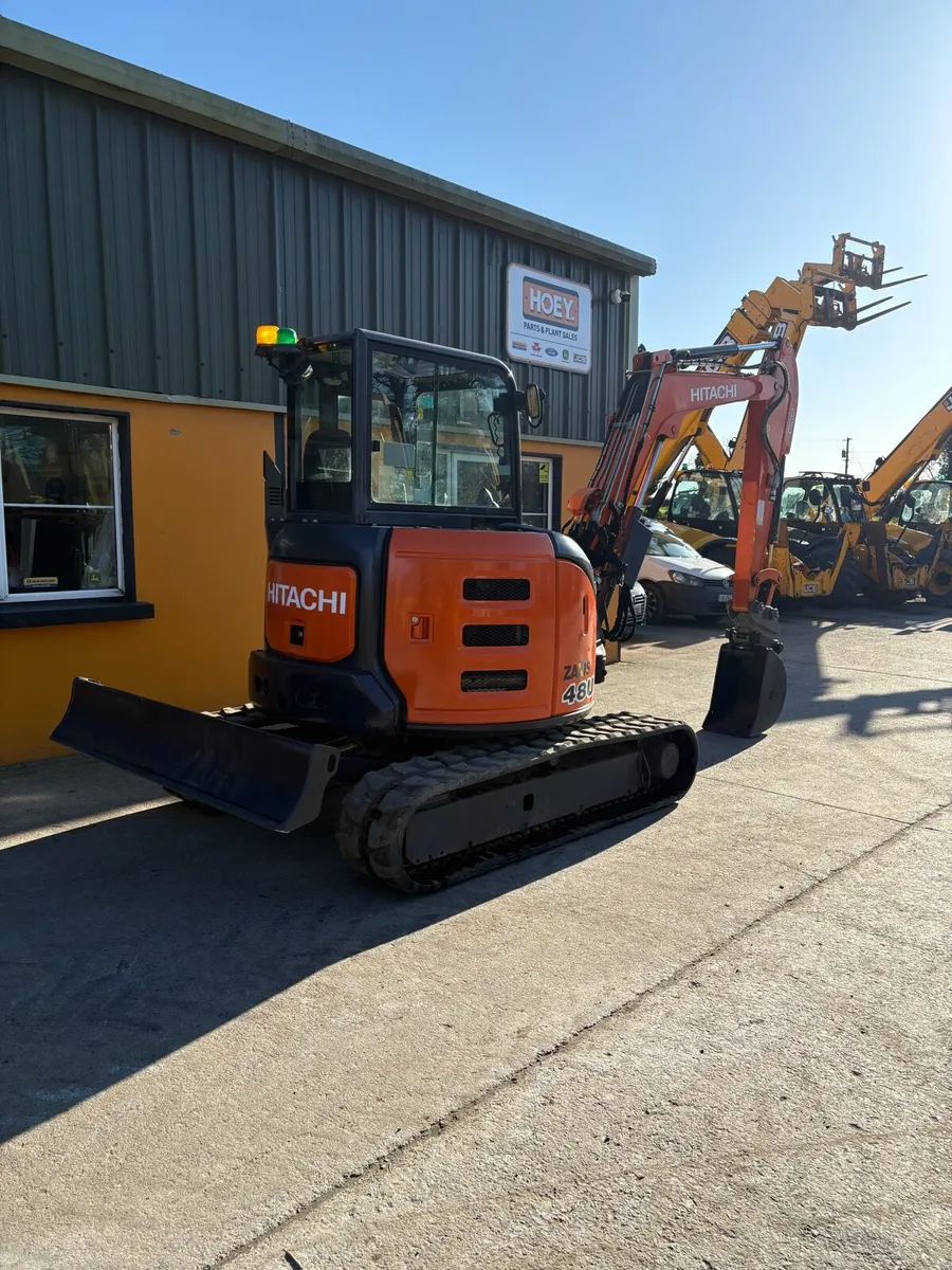Hitachi Zx48 - Image 3