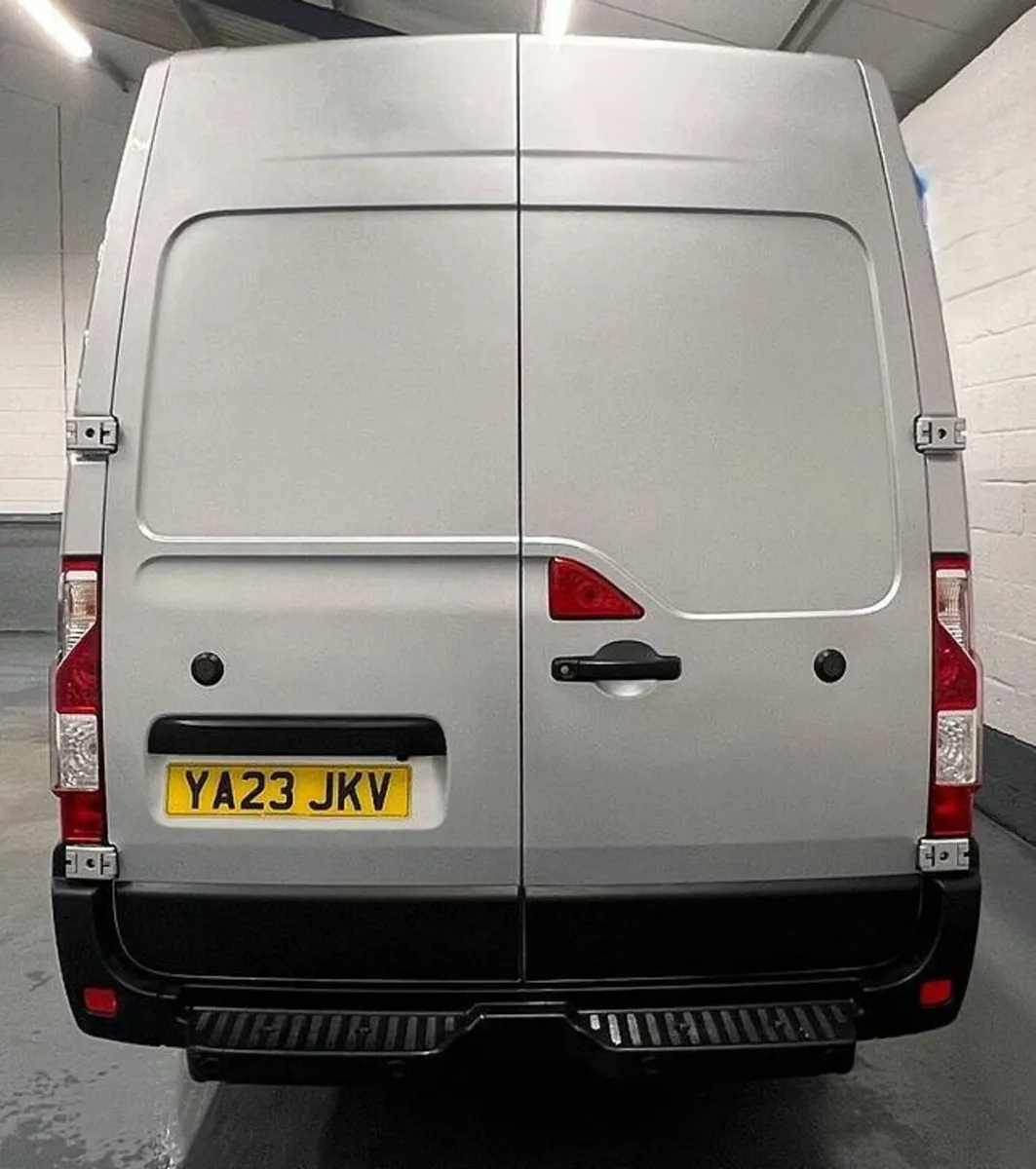 2023 Nissan Interstar Panel Van - Image 4