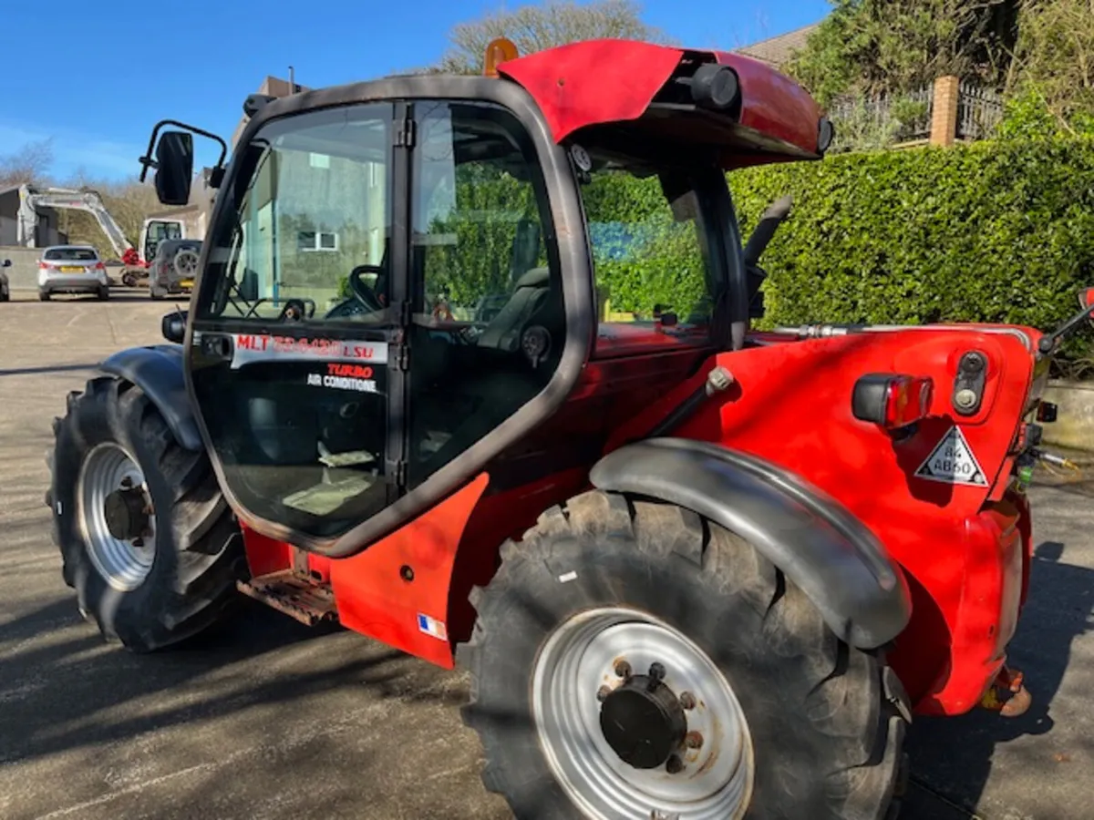 2010 Manitou MLT 634-120 LSU Telehandler - Image 4