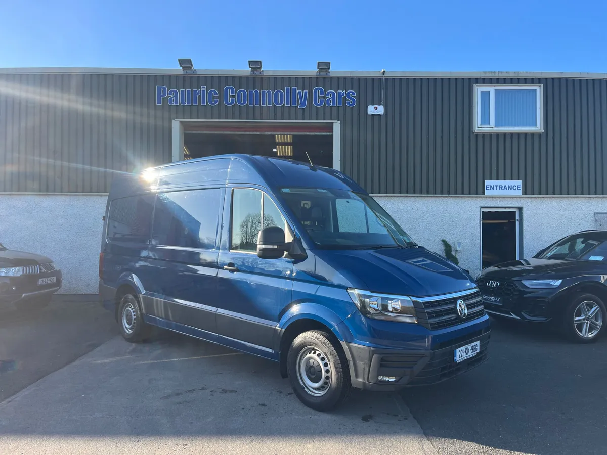 Volkswagen Crafter 2022**Automatic** - Image 1