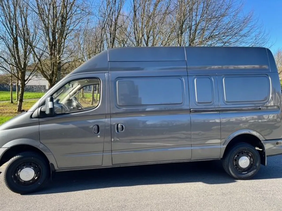 LDV V80 2.5 Diesel LHR T-C 5DR – Only 67,000 km - Image 3