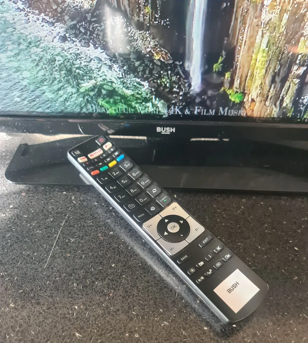 32 Bush Smart TV - Netflix/YouTube - Image 4