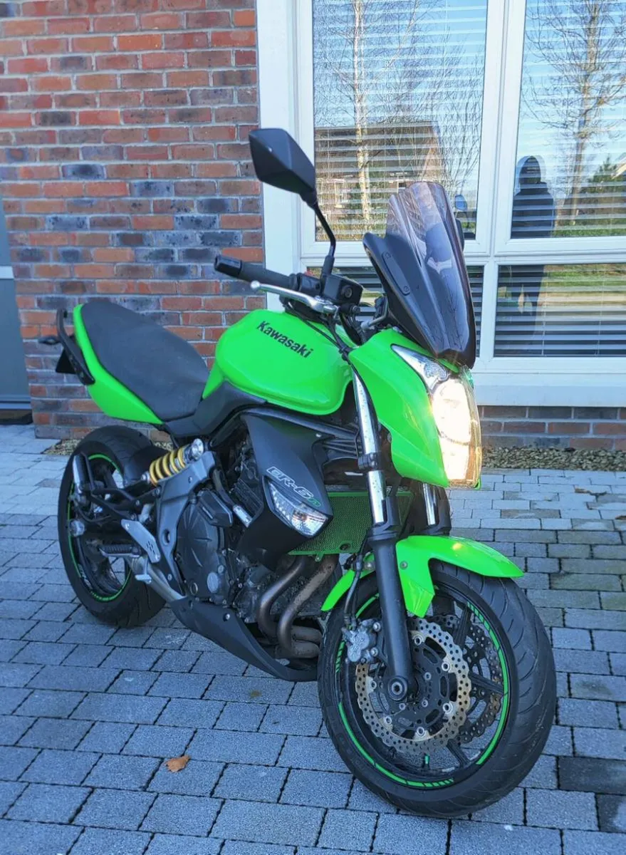 Kawasaki ER6 - Image 1