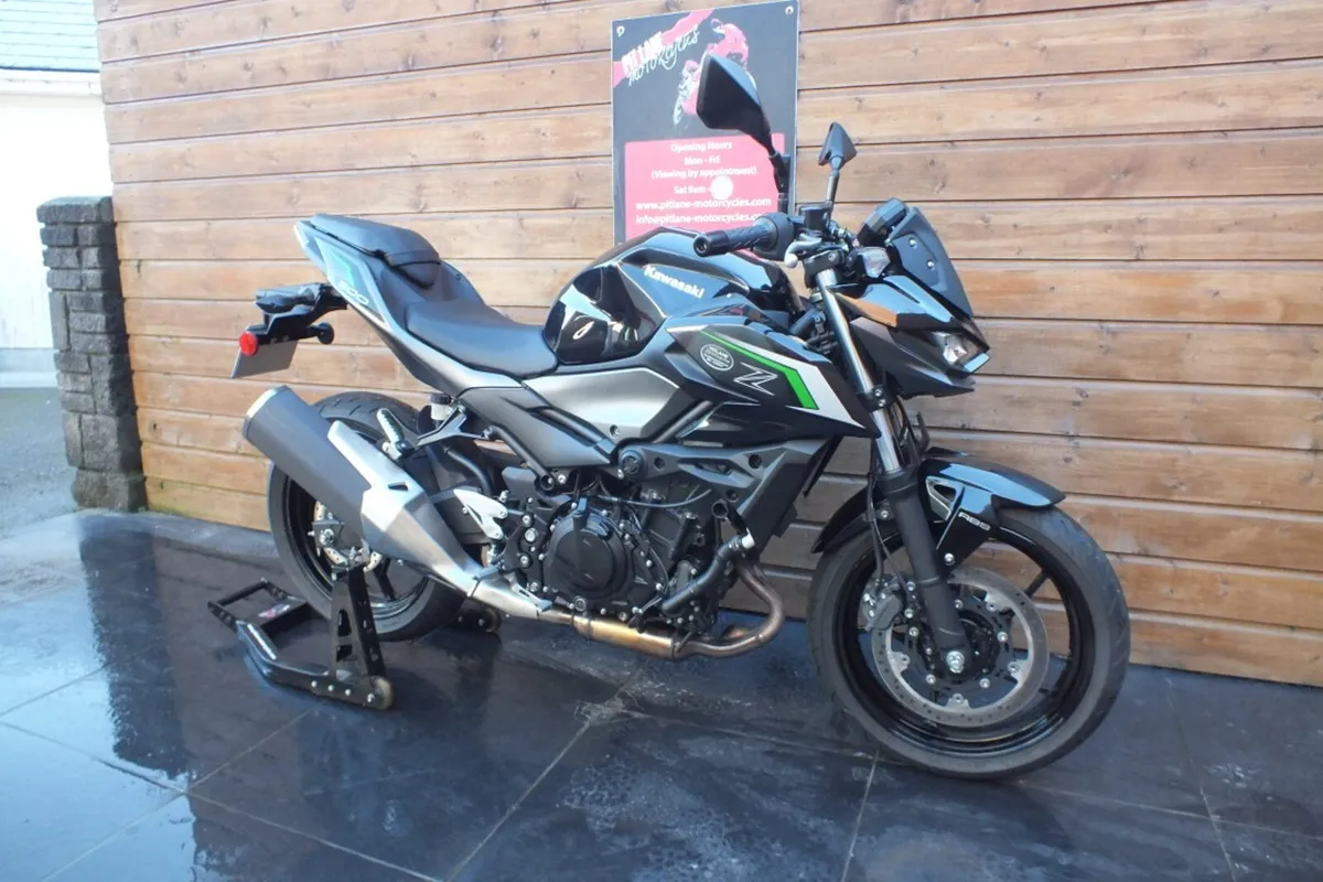 2025 Kawasaki Z500 SE (As New, Low Miles) - Image 3