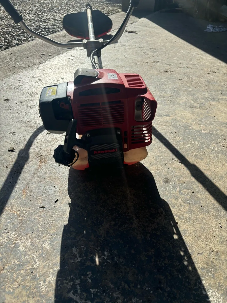 Kawasaki strimmer - Image 3
