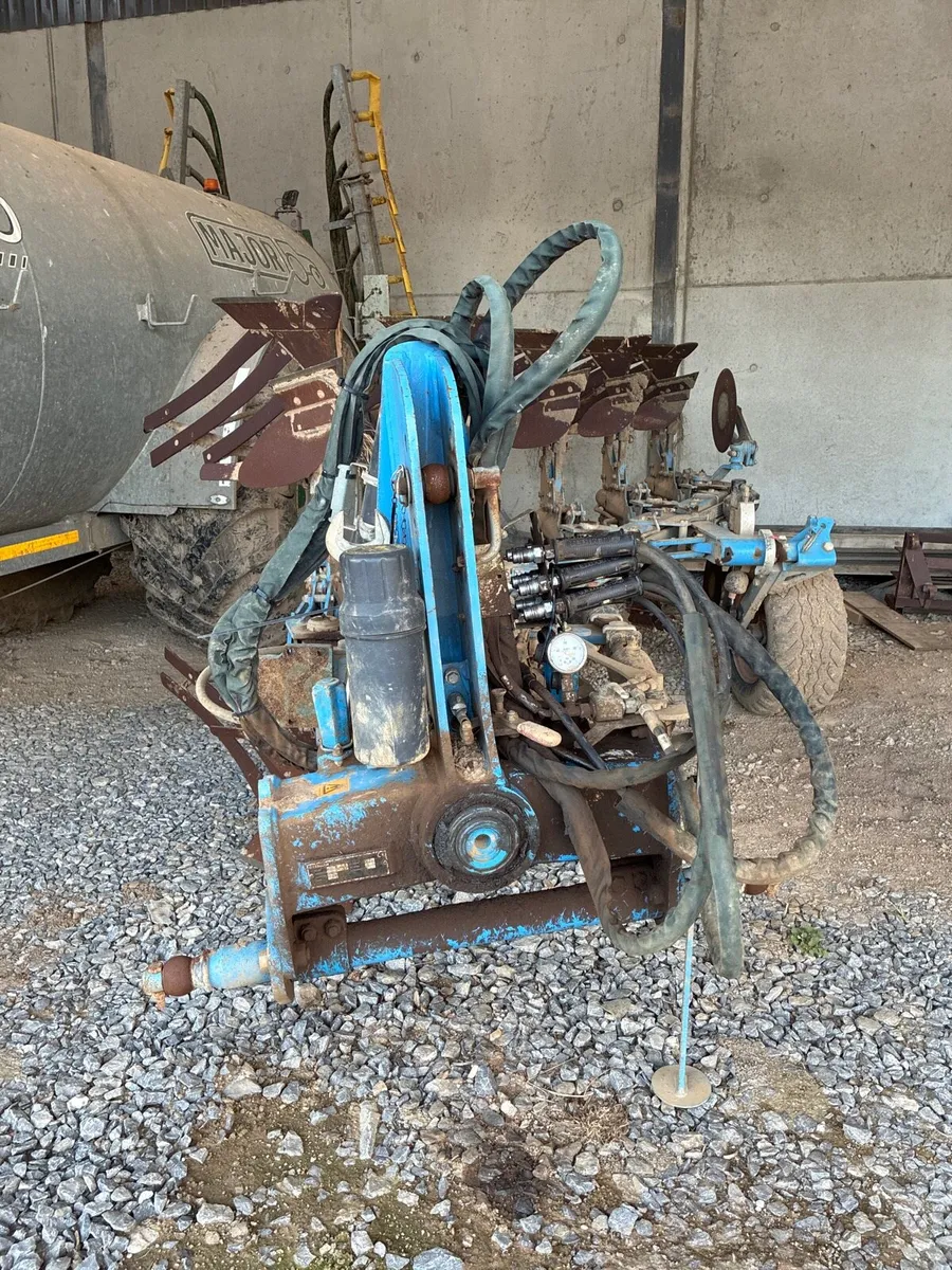 5 furrow plough - Image 2