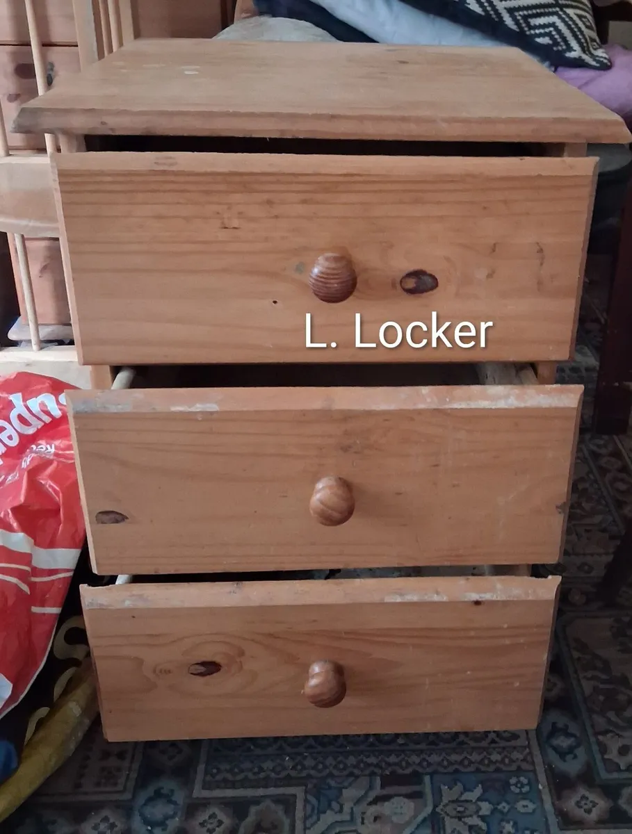 Secondhand furniture - Image 4