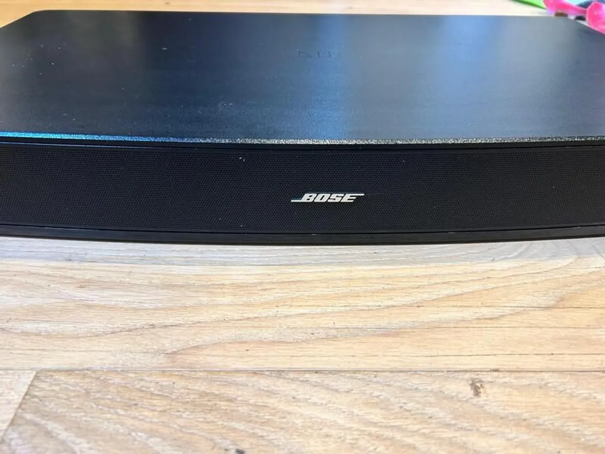 Bose 410376 Solo TV Sound System Bar