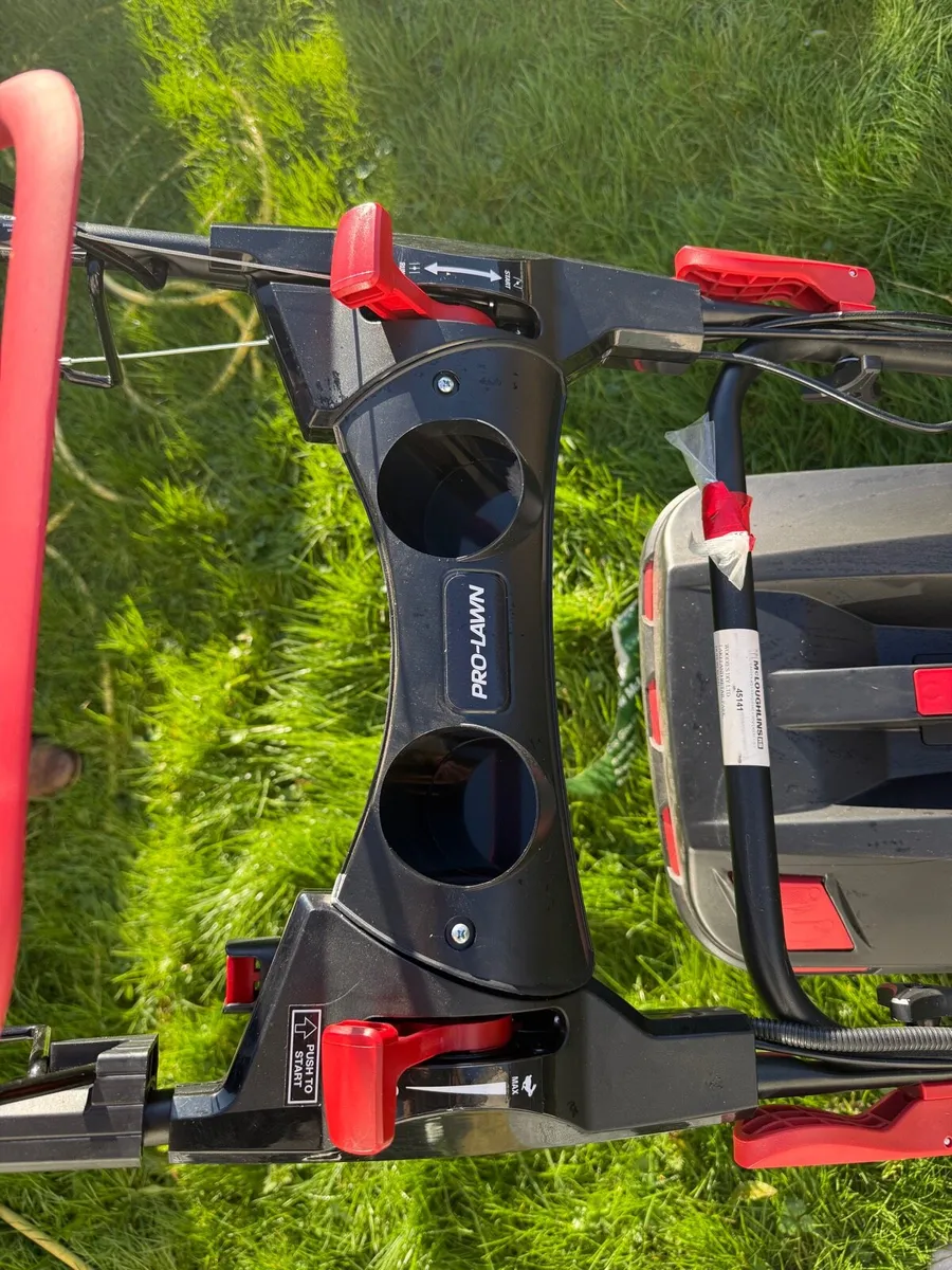 Self Propelled Electric Start Hyundai Lawnmower - Image 4