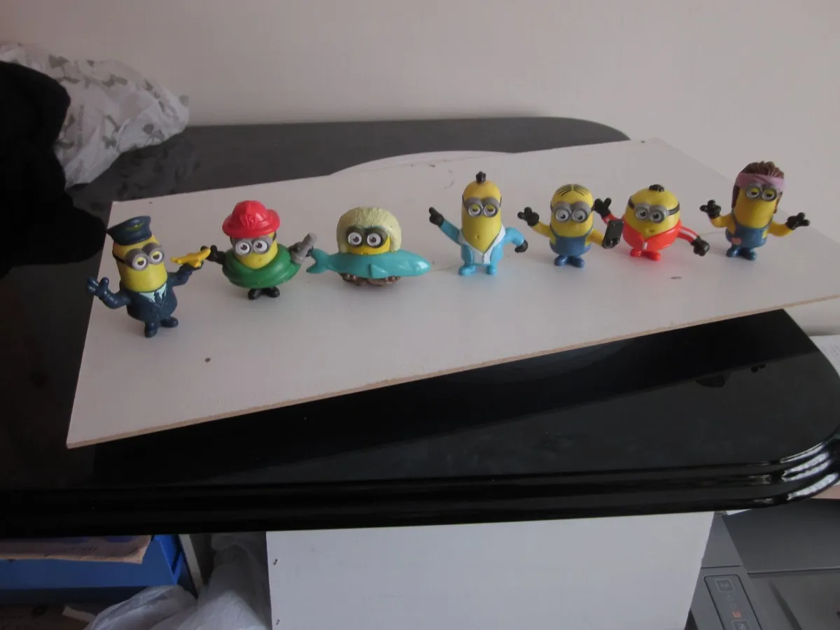 McDonalds Seven Happy Meal Toys Minions 2019 - Image 1