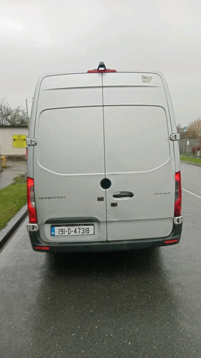 Mercedes sprinter - Image 4