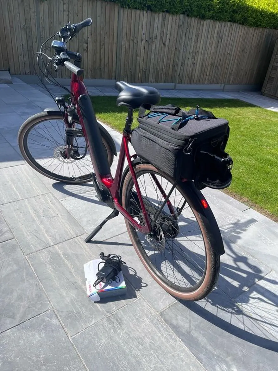 Cube Supreme Hybrid Pro 500 e-bike - Image 2