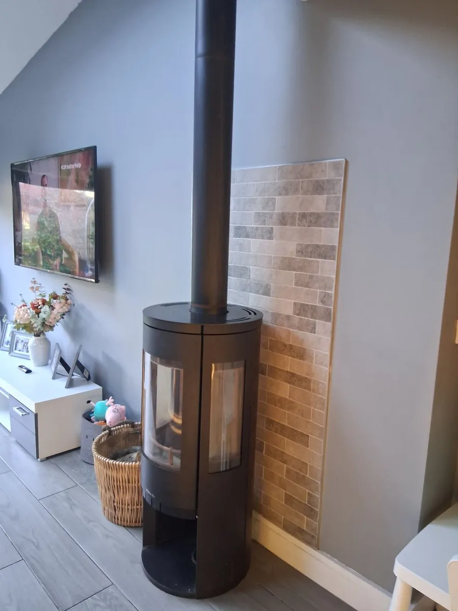 Henley Elite G3 6kW Multi-Fuel Stove - Image 1