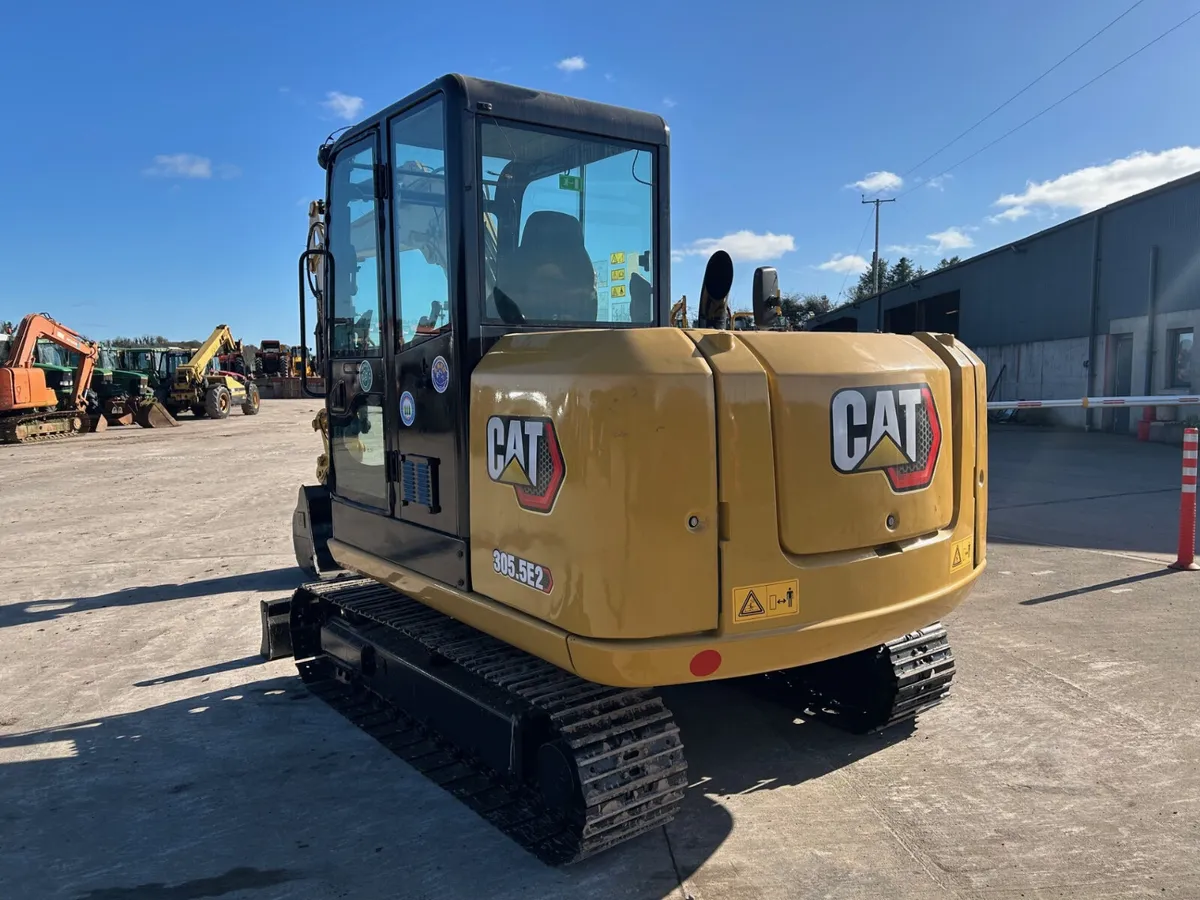 (2018) Caterpillar 305.5E2 C/W Thumb Grab - Image 2