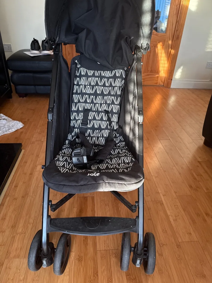 Stroller - Image 2