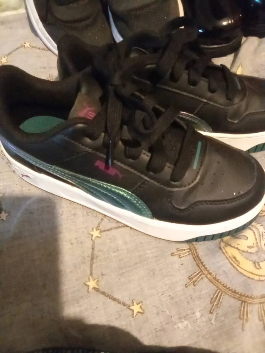 Shoes size EU 34/ UK 2 - Image 2