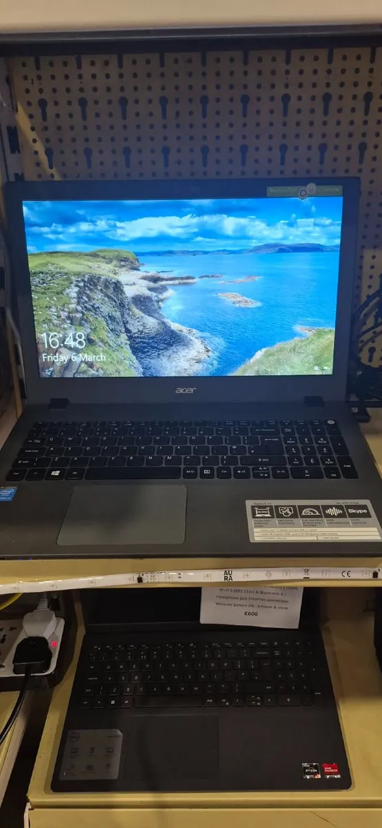 Acer E15 Laptop. New battery. Windows 10 - Image 1