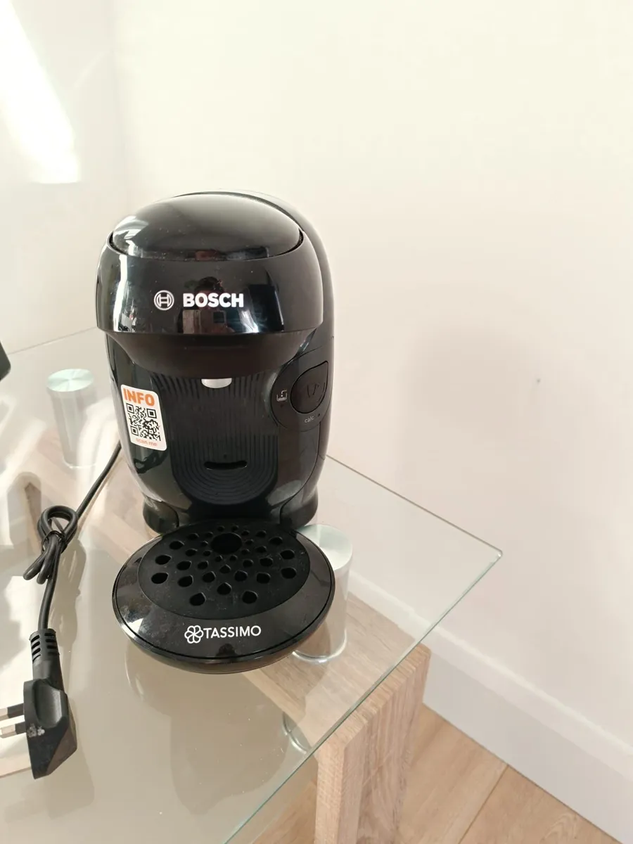 Coffee machines and milk frotter - Image 1