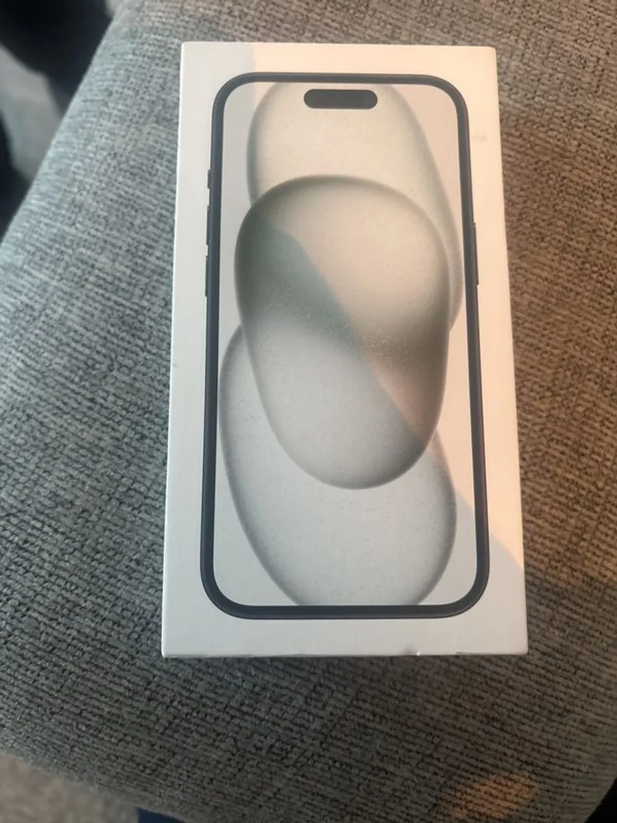 Apple iPhone 15 - Image 3