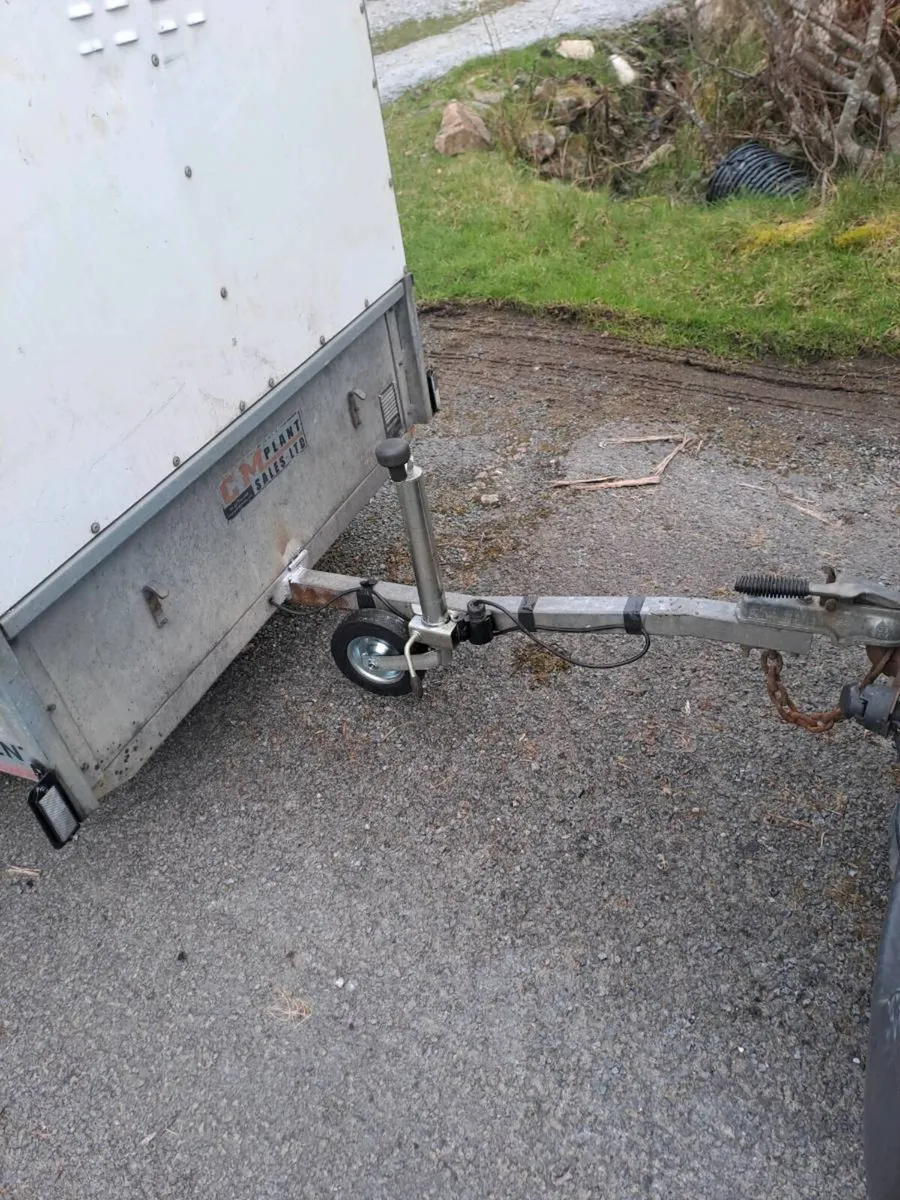 Nugent sheep or pig trailer  7x4 - Image 3
