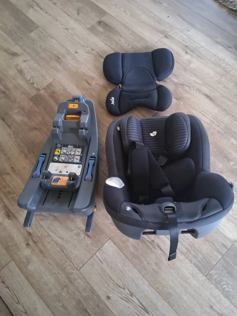 Baby car seat - Image 1