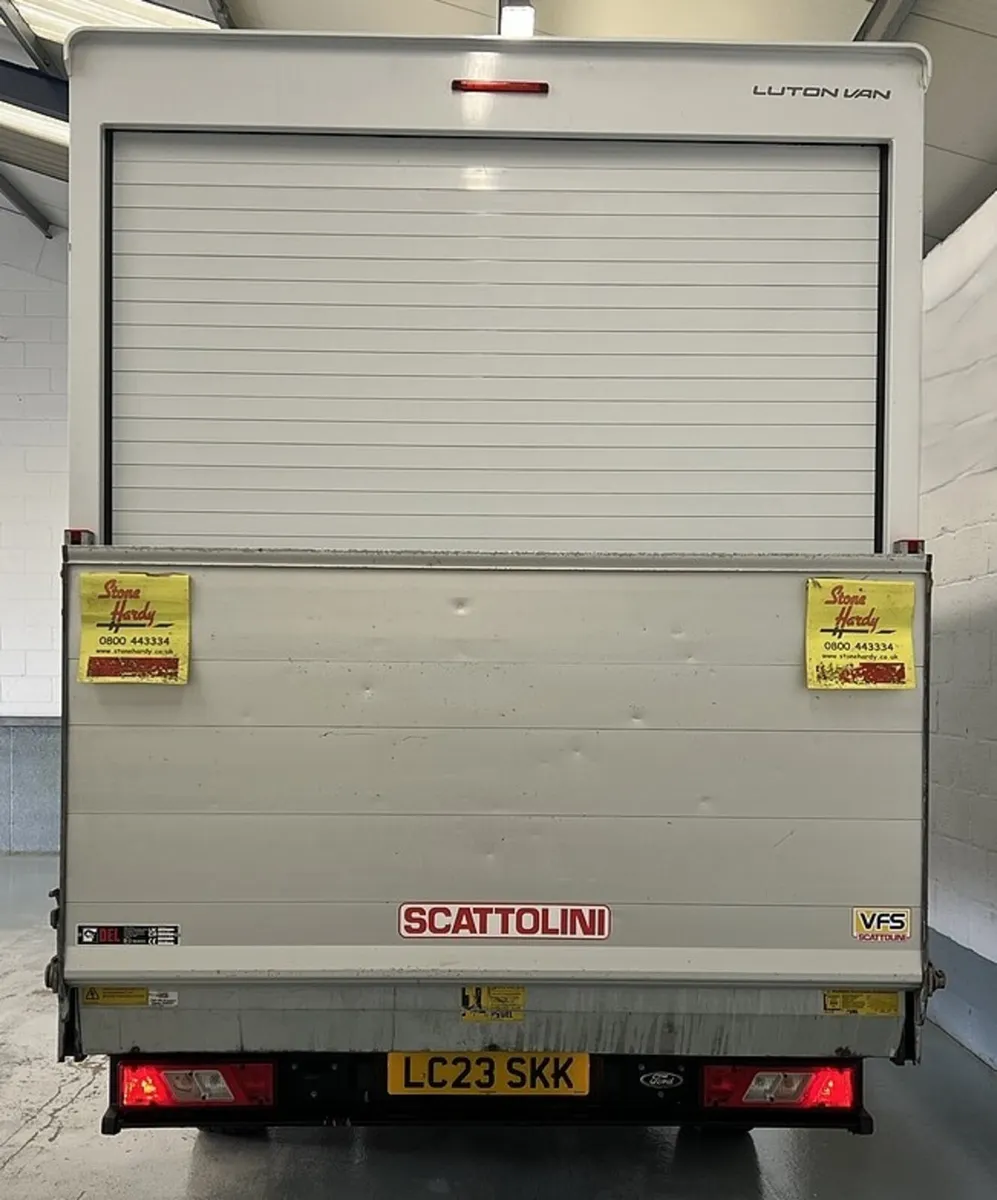 2023 Ford Transit Luton Box Van - Image 3