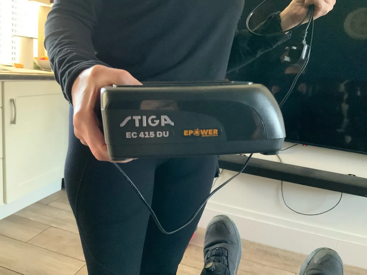 Stiga charger - Image 2