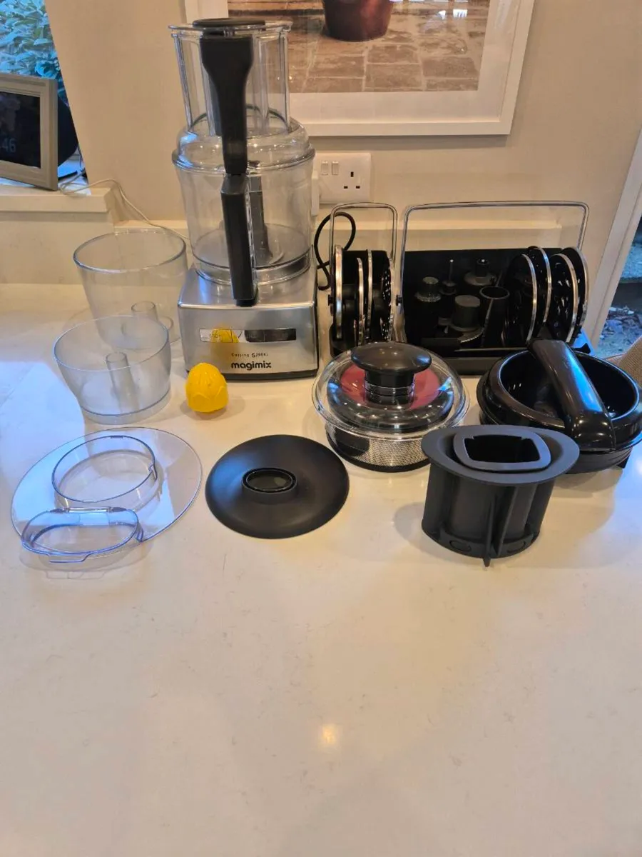 Magimix 5200XL Premium - Image 1