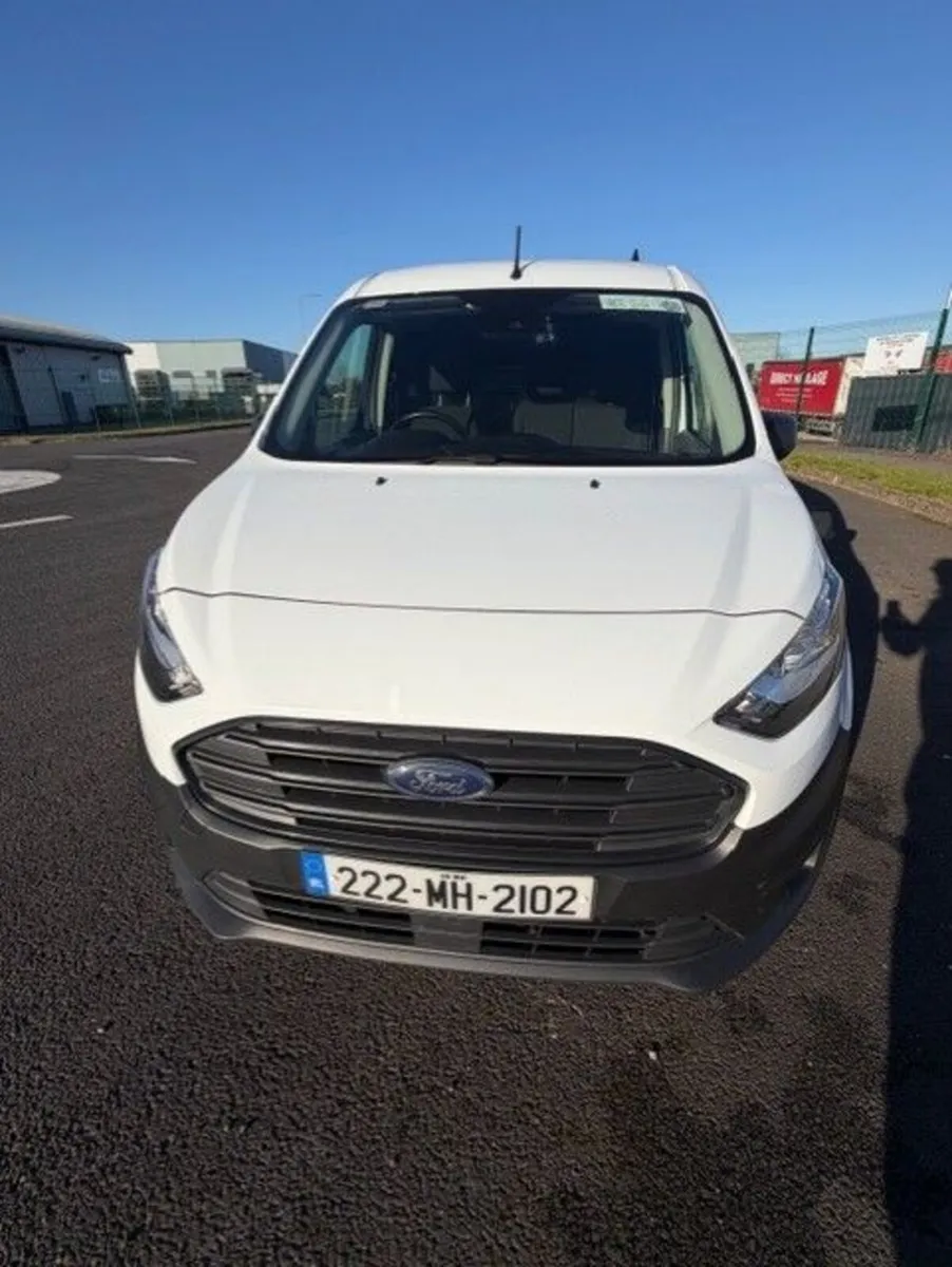 Ford Transit Connect 1.5 Diesel LWB 3 Seater - Image 3