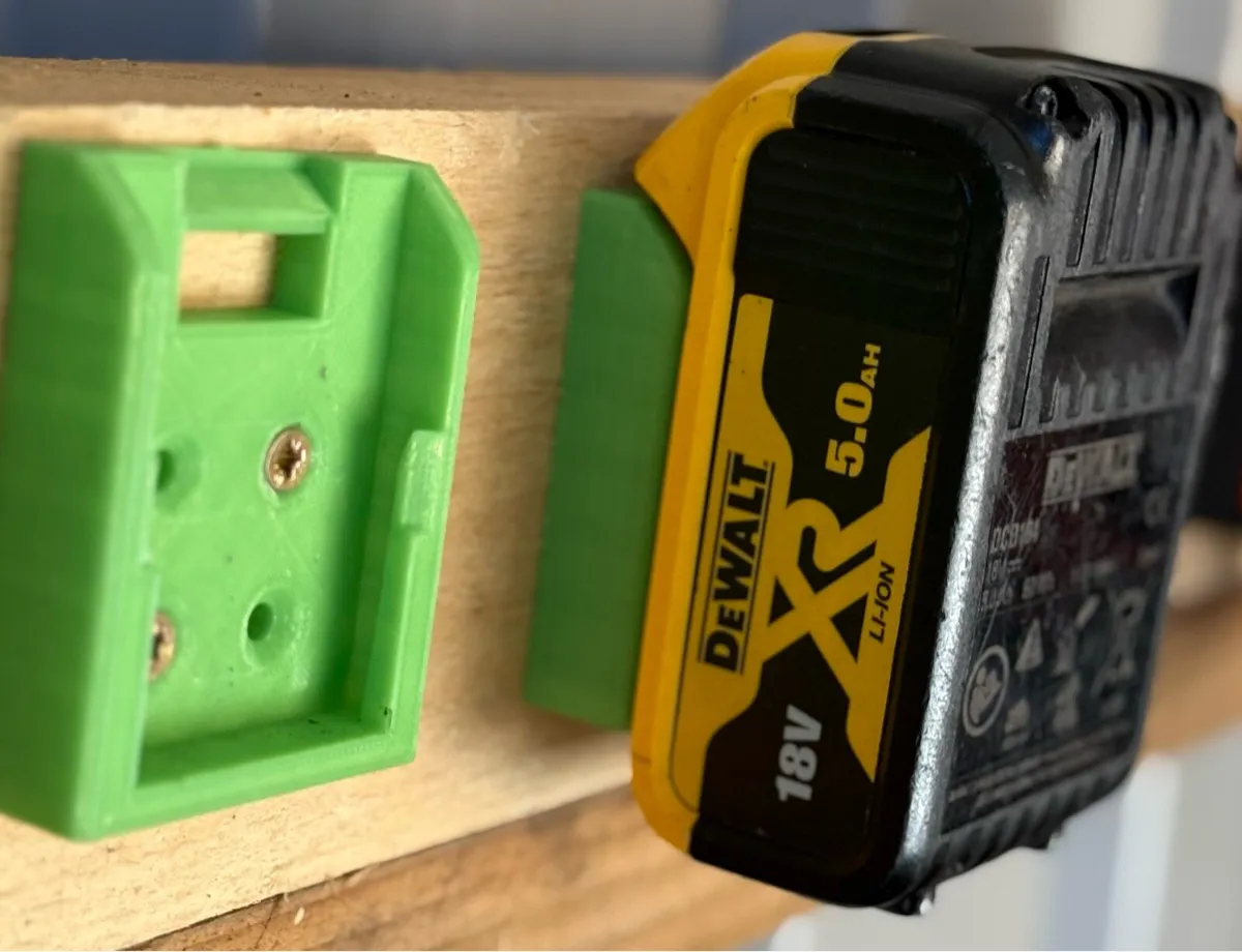 DeWalt, Milwaukee, Makita Battery / Tool Holders - Image 4