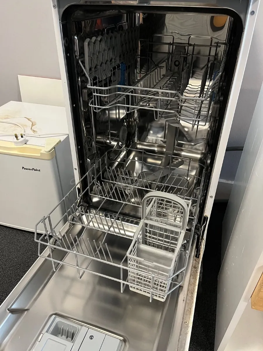 Dishwasher Slimline - Image 4