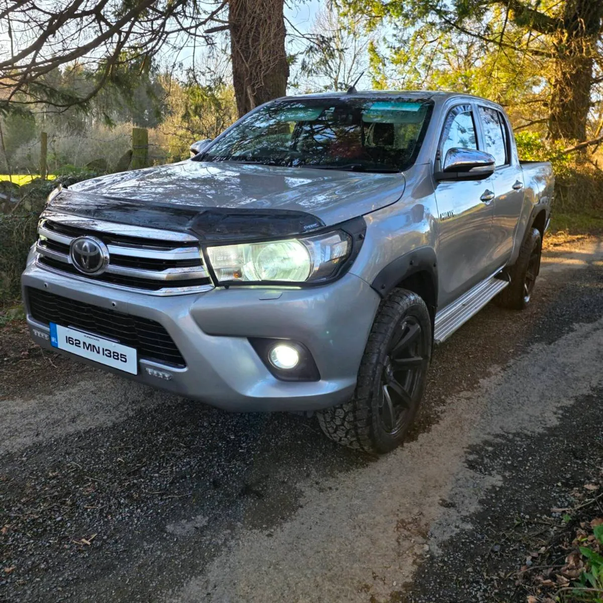 2016 Toyota hilux - Image 2