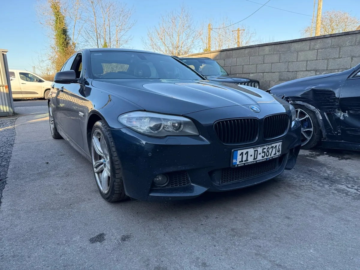 2011 BMW 520d auto damaged - Image 1