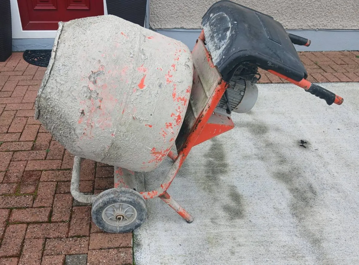 Mixer for sale - Image 1