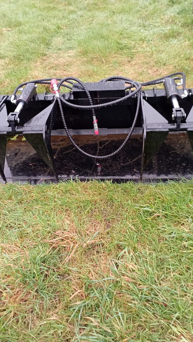 Skid steer grapple - Image 1