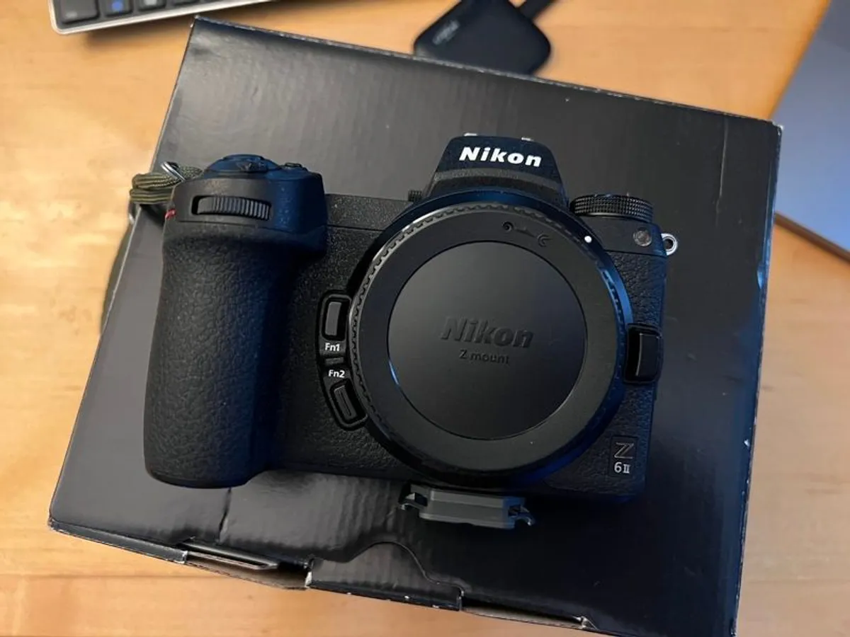 Nikon Z6II Excellent + present - Image 1
