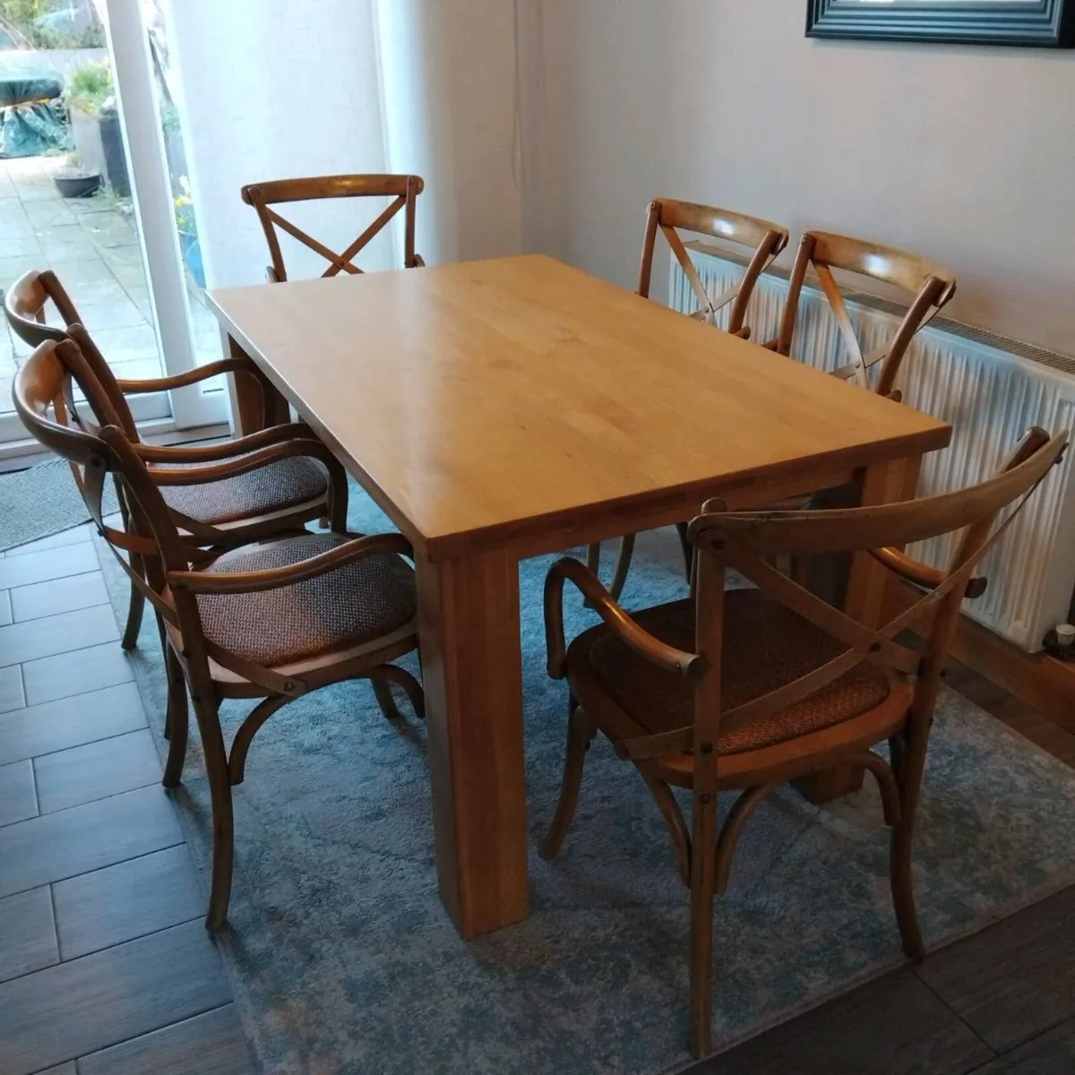 Dinning room table & chairs - Image 1