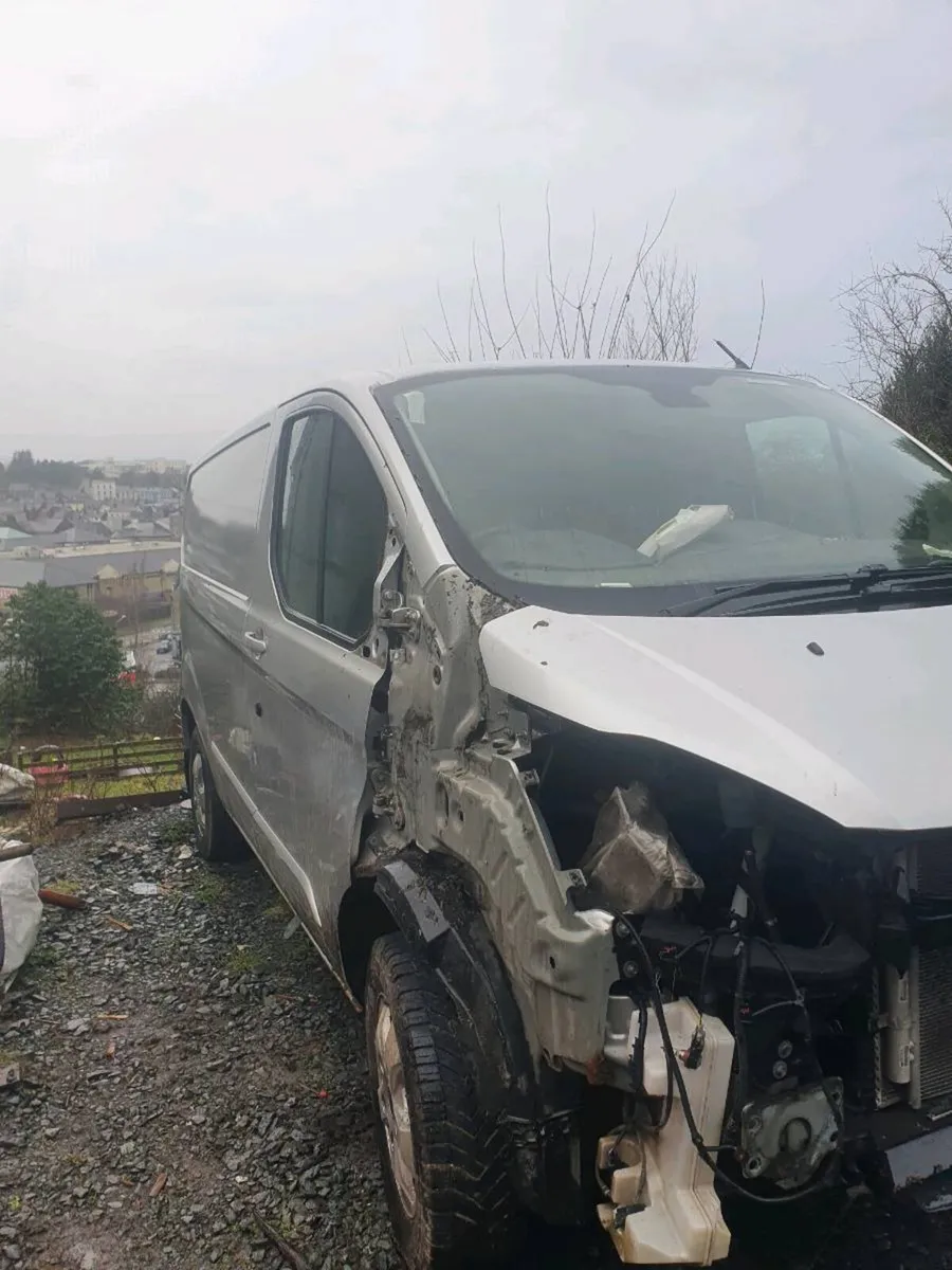 2016 2.2 ford transit custom for breaking - Image 3