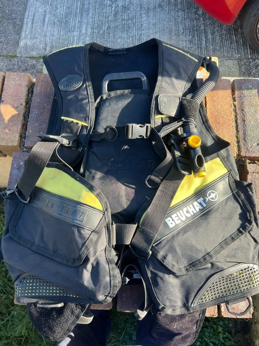 Skuba diving equipment - Image 1