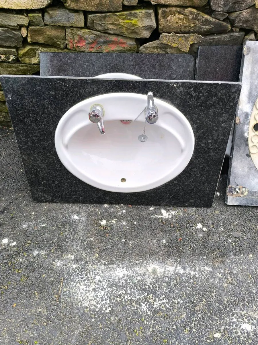 Bathroom, toilets & sinks with marble tops - Image 1