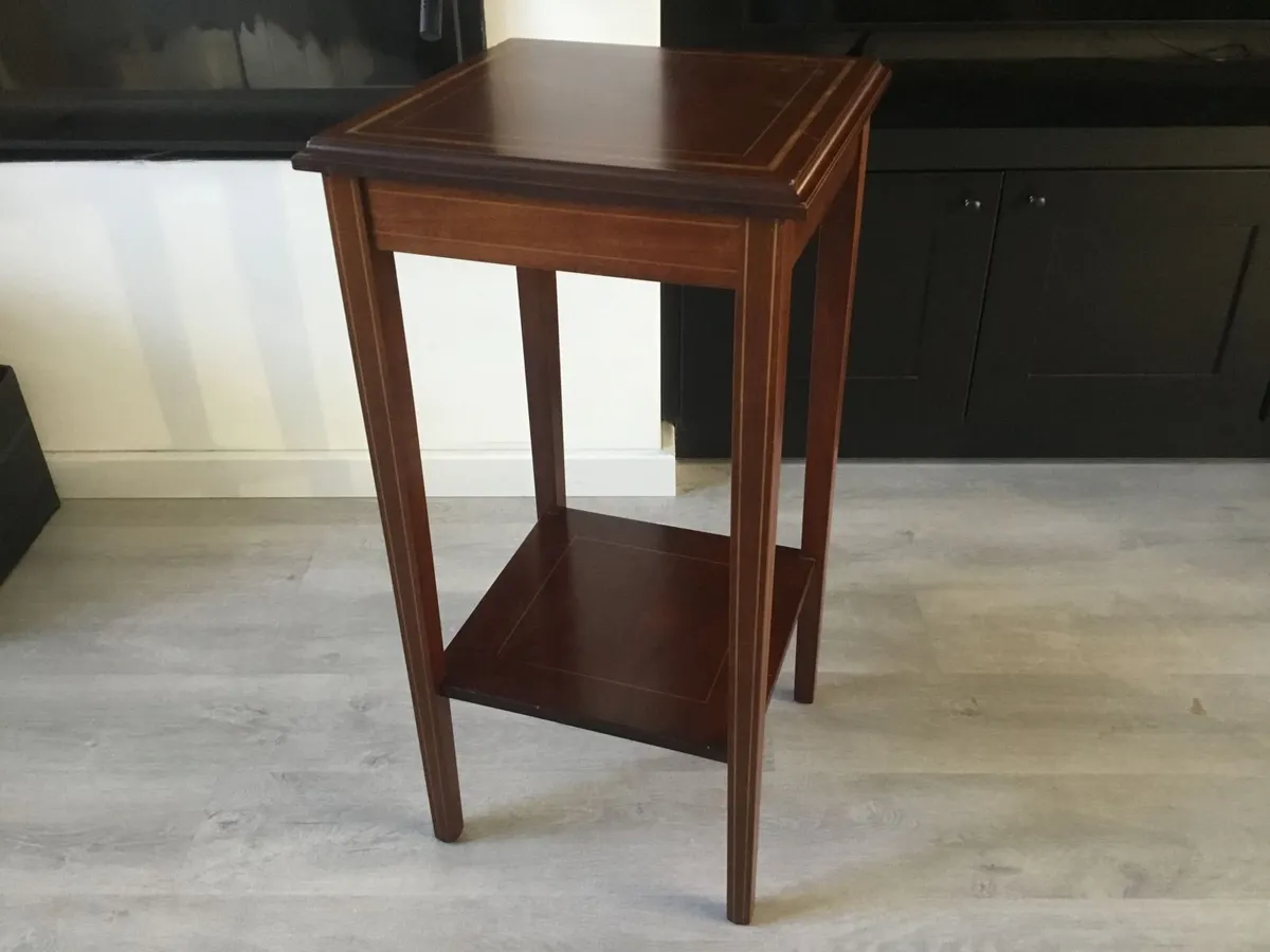 Vintage table - Image 4