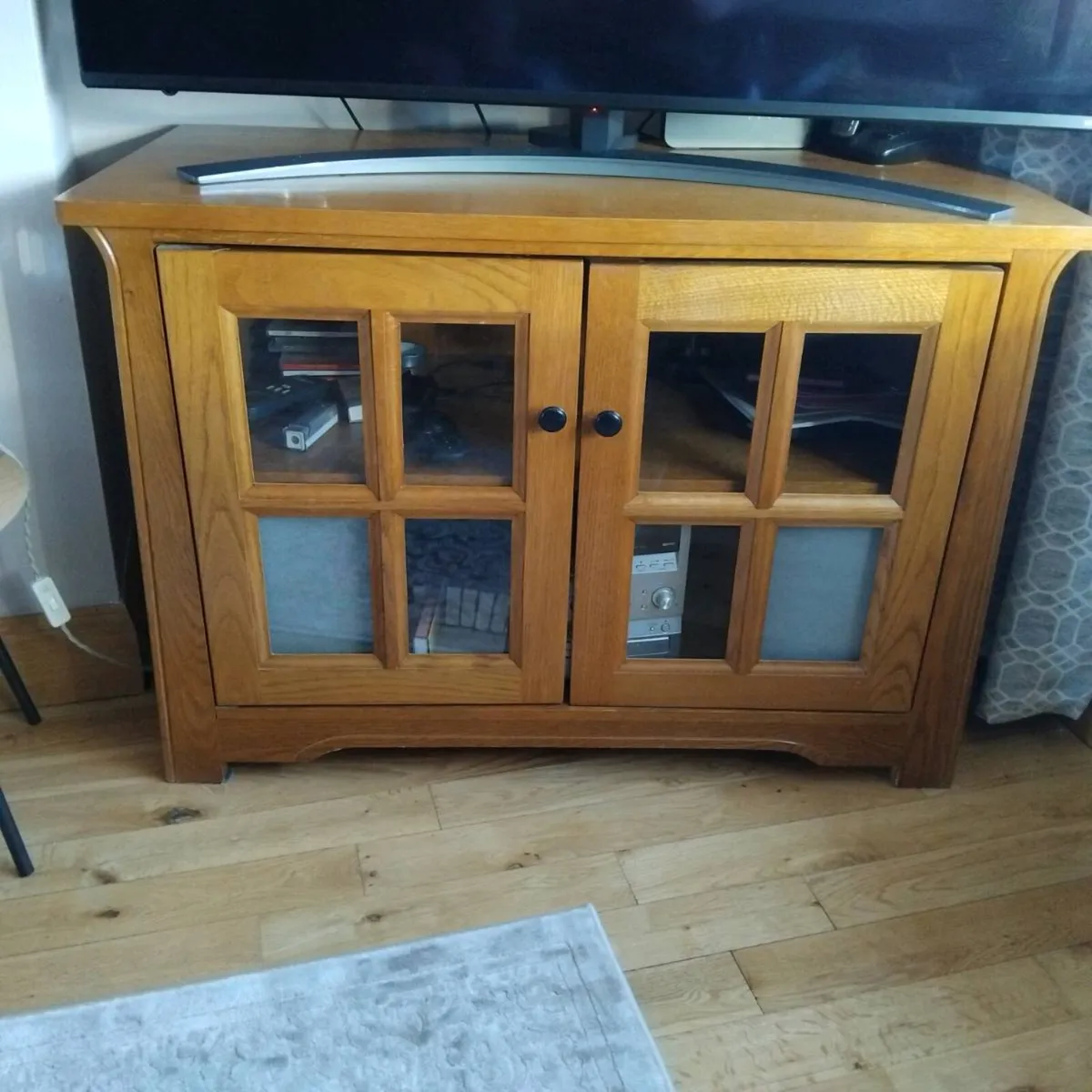 Media cabinet - Image 3
